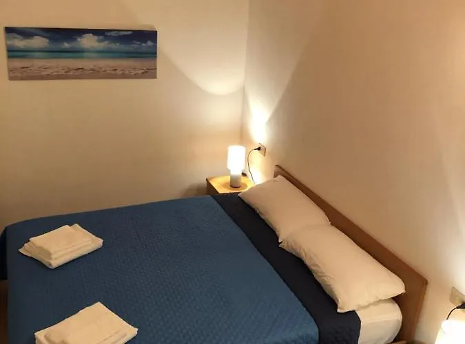 La Vecchia Canonica *